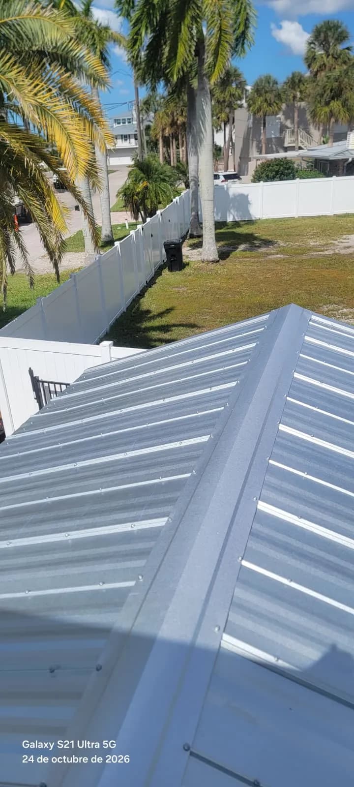 Gallery photos for Storm Damage Metal Roof Install on a Venice FL Backyard Shed: Image #2