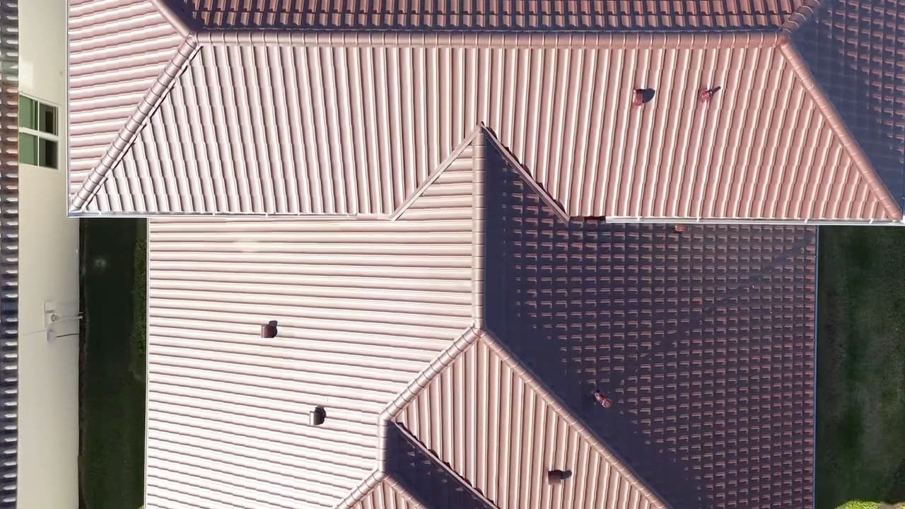 Gallery photos for Why Homeowners Are Ditching Concrete Tile for Metal Tile Roofs: Image #2