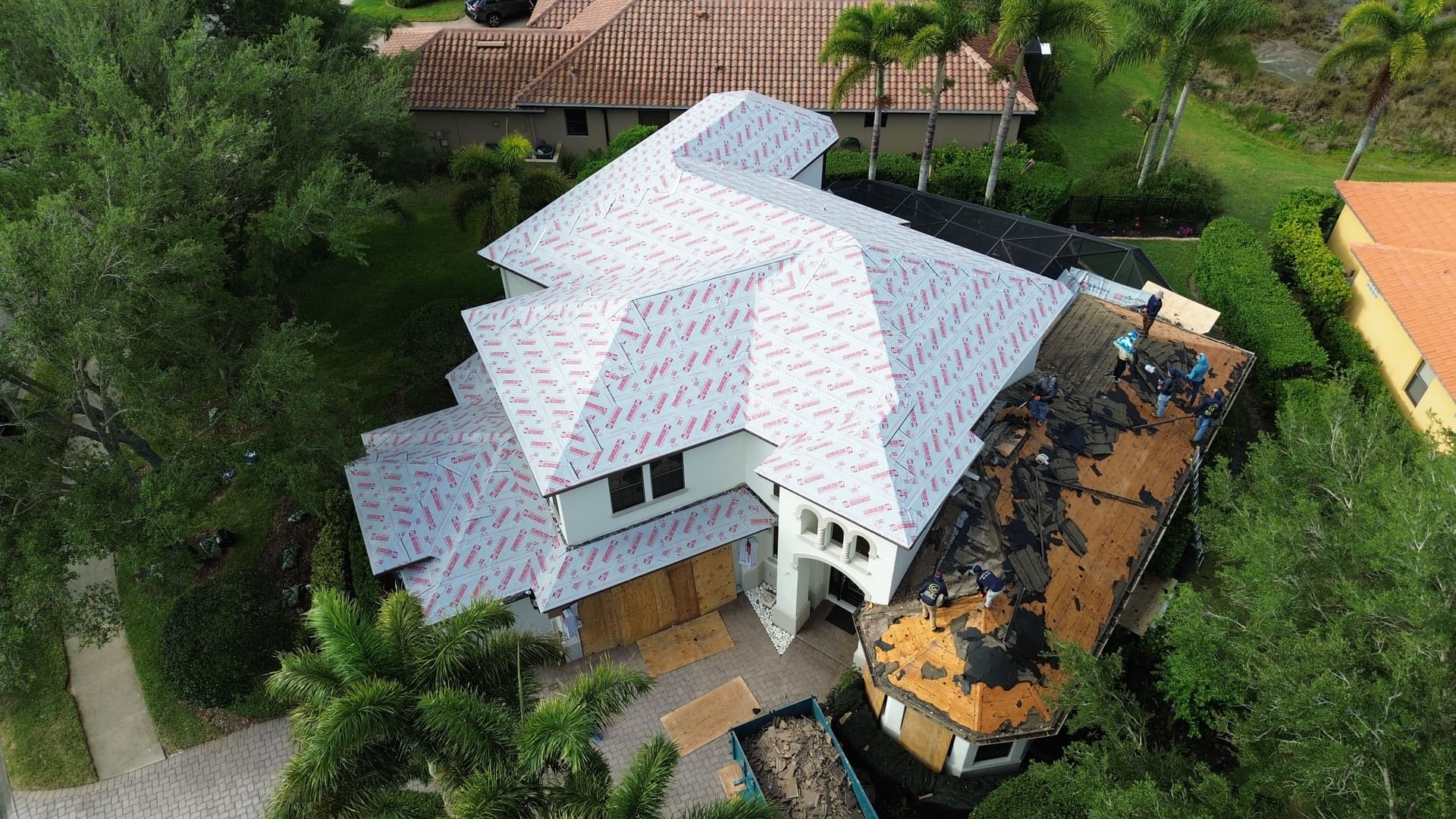 Gallery photos for Cracked Clay Tiles Out, Metal Tile Roof In for This Florida Home: Image #2