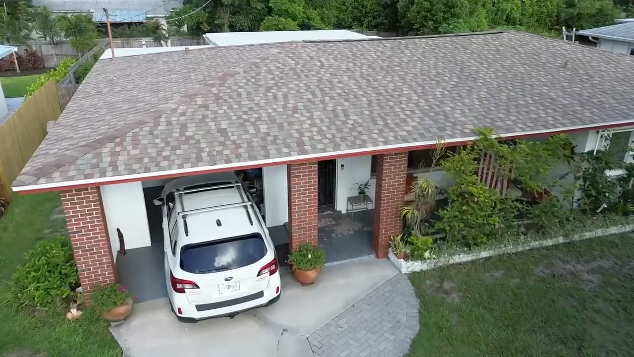 Gallery photos for Storm-Worn to Sharp - Designer Shingle Roof in Bradenton: Image #2